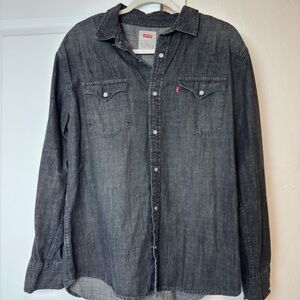 Levi's Charcoal Button-Up Shirt